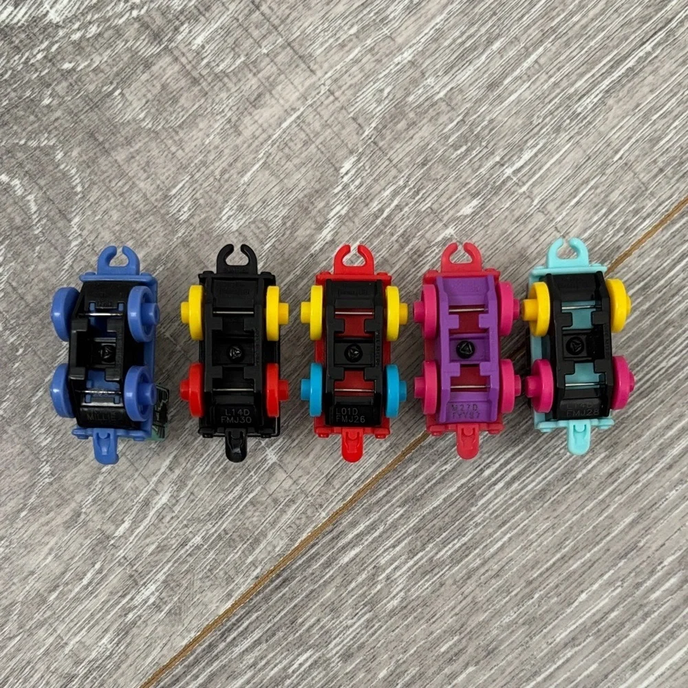Lot of Thomas Minis